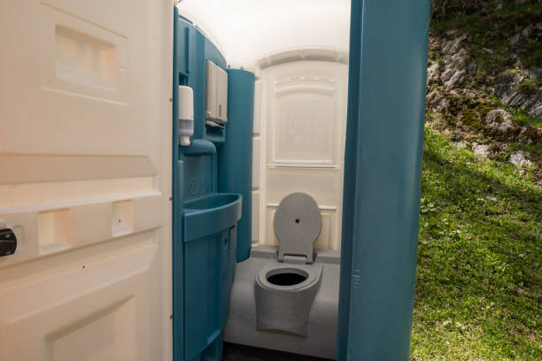 Best Portable toilet rental cost  in Wye, MT